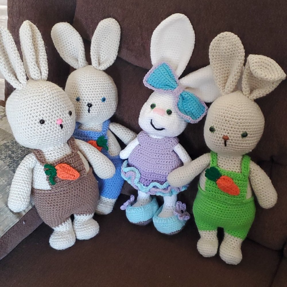 Hand crocheted items - Picture 10 of 11